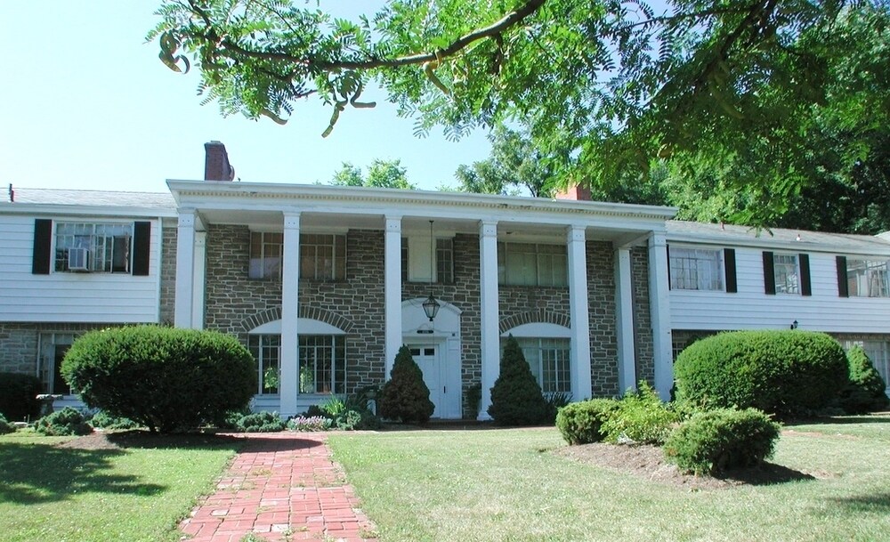 4084 Reading Rd, Cincinnati, OH for sale Primary Photo- Image 1 of 1
