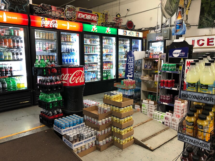 2001 SE Stark St, Portland, OR for sale Interior Photo- Image 1 of 1