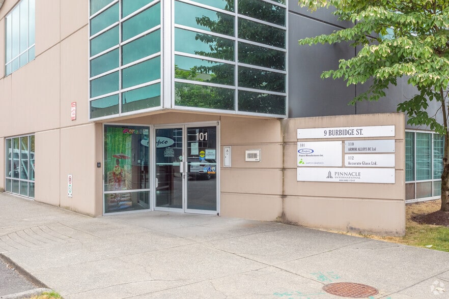 9 Burbidge St, Coquitlam, BC for lease - Building Photo - Image 2 of 4