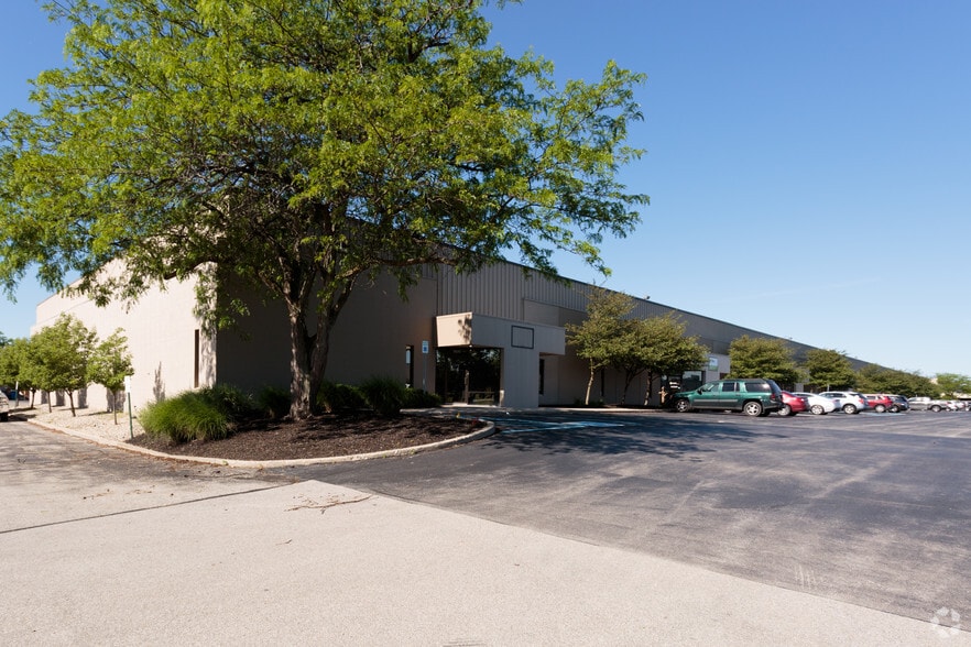 5635-5759 W 80th St, Indianapolis, IN for lease - Building Photo - Image 2 of 2