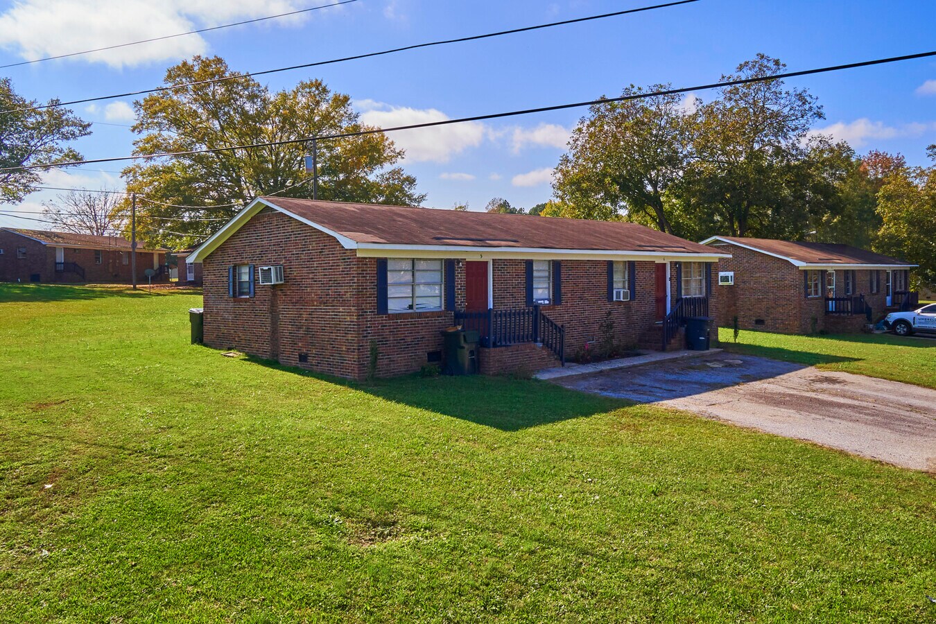 700 Brook St, Honea Path, SC 29654