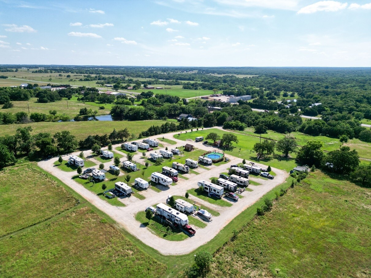 23646 US Highway 377, Whitesboro, TX for sale Primary Photo- Image 1 of 1