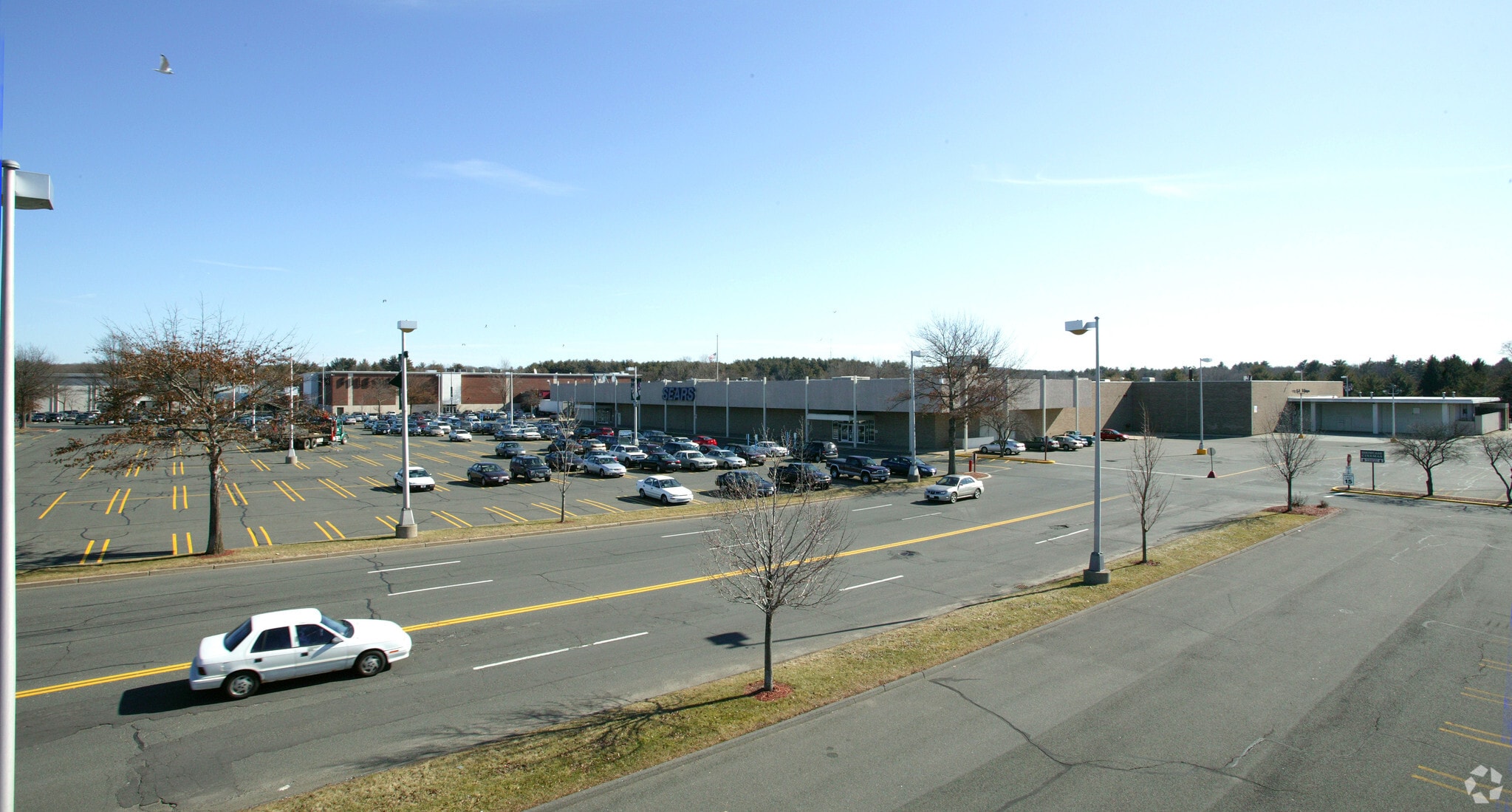 1655 Boston Rd, Springfield, MA 01129 Eastfield Mall