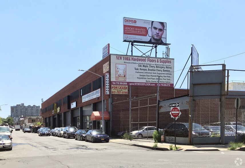 56-70 12th St, Brooklyn, NY for sale - Primary Photo - Image 1 of 1