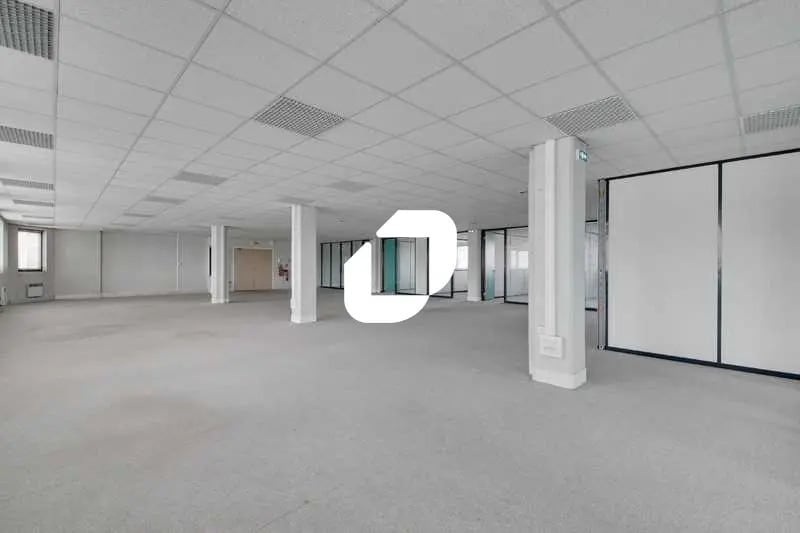 Office in Vitry-sur-Seine for lease - Interior Photo - Image 3 of 21