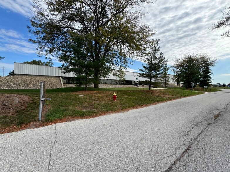 2300 Michigan St, Hammond, IN for lease - Building Photo - Image 3 of 41