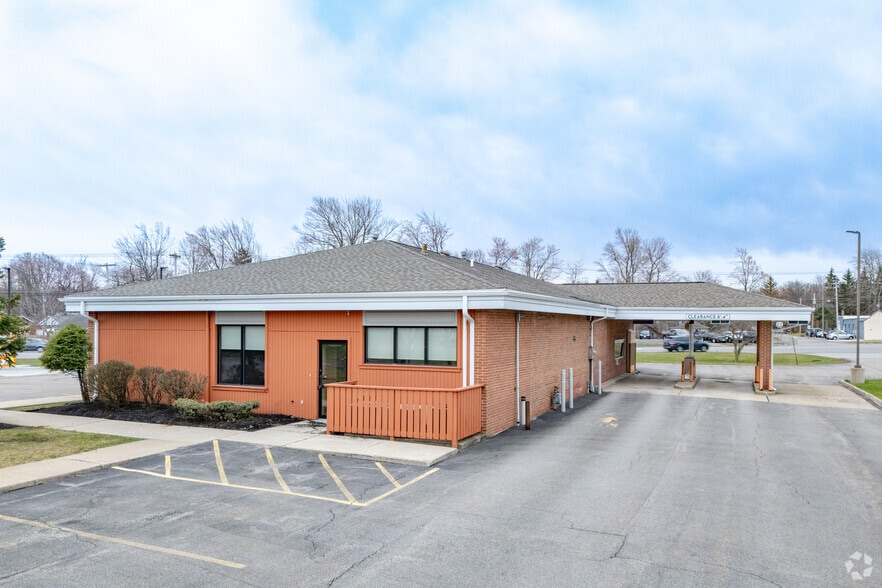 6840 Erie Rd, Derby, NY for lease - Building Photo - Image 3 of 4