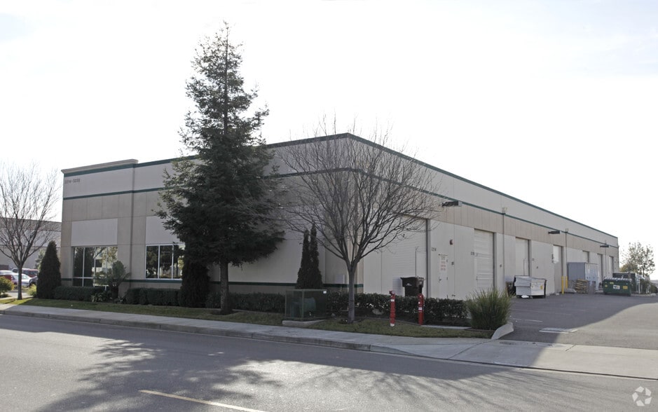 3330 Arden Rd, Hayward, CA for sale - Building Photo - Image 2 of 19