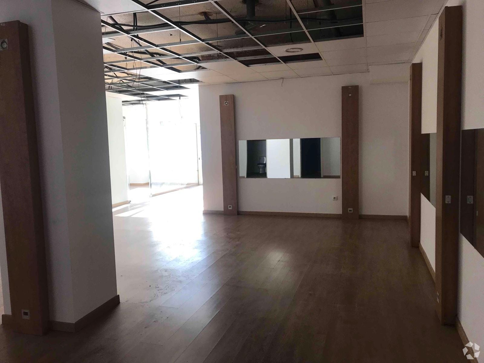Retail in Alcobendas, Madrid for lease Interior Photo- Image 1 of 6