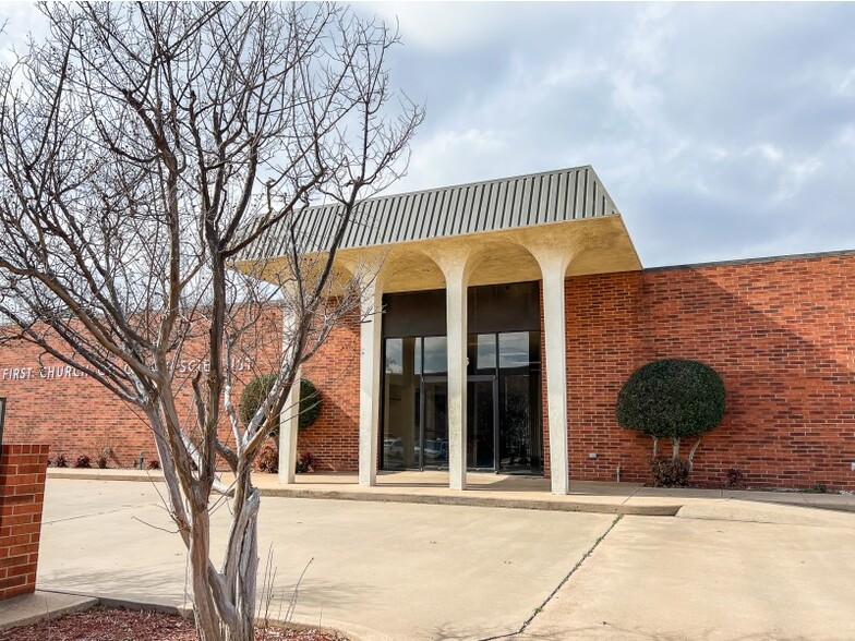 2506 Shepherds Gln, Wichita Falls, TX for lease - Building Photo - Image 2 of 14