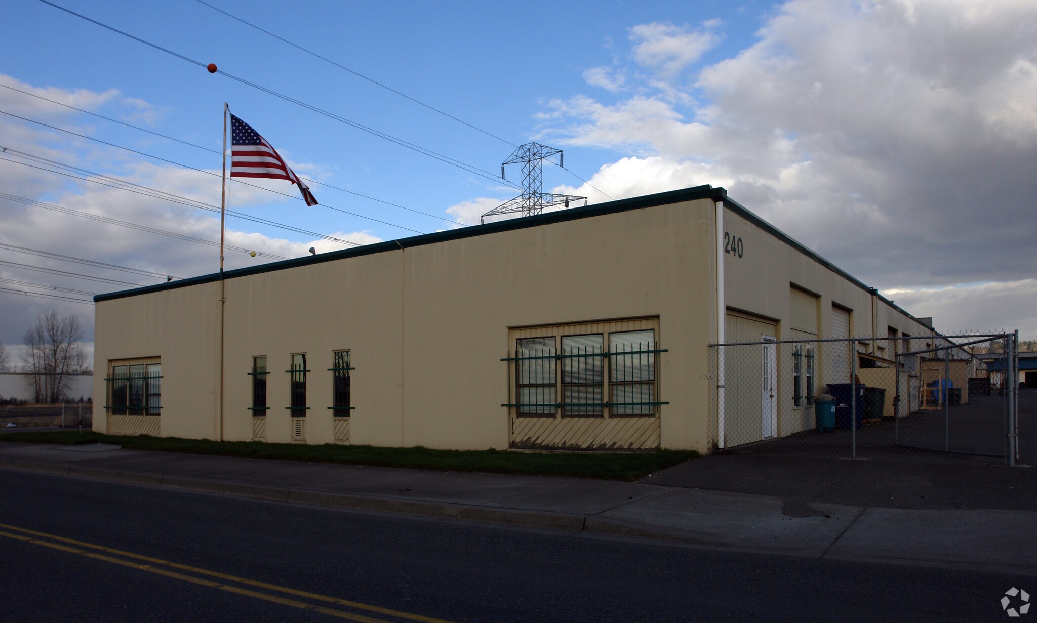 32403250 B St NW, Auburn, WA 98001 Powerline Business Park