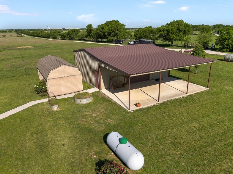 16205 S County Line Rd, Justin, TX for sale - Building Photo - Image 3 of 6