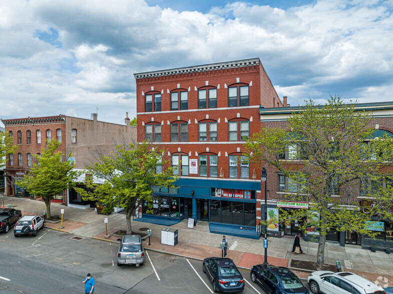 484 Main St, Middletown, CT for sale - Primary Photo - Image 1 of 1