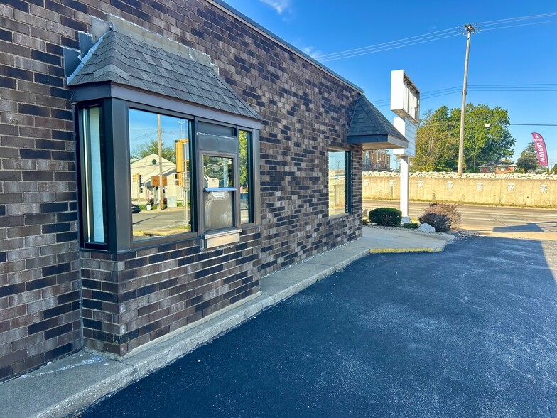 3600 Maine St, Quincy, IL for lease - Primary Photo - Image 1 of 6