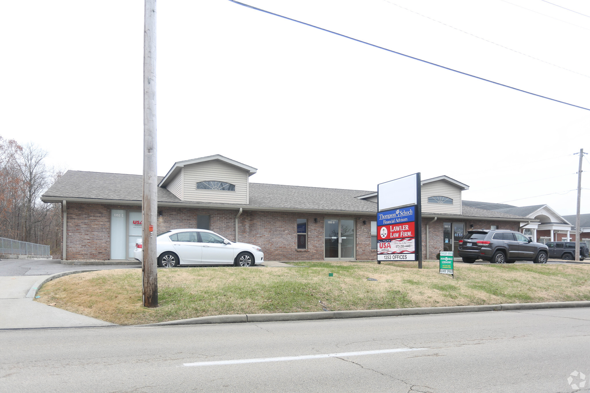 1353 N Mount Auburn Rd, Cape Girardeau, MO for lease Primary Photo- Image 1 of 3