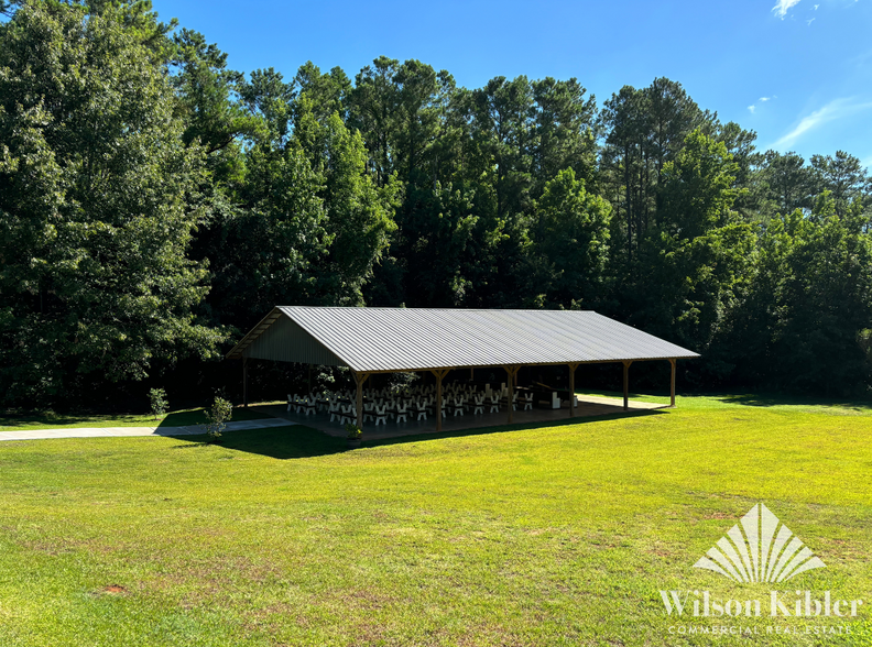 1120 Plantation Ln, Batesburg Leesville, SC for sale - Building Photo - Image 3 of 3