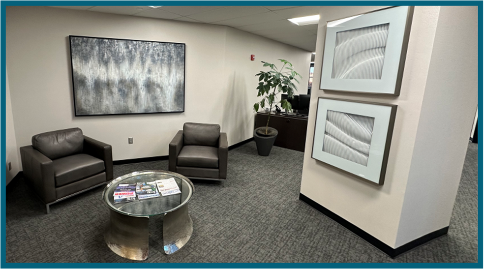 9401 Indian Creek Pky, Overland Park, KS for lease - Interior Photo - Image 3 of 8