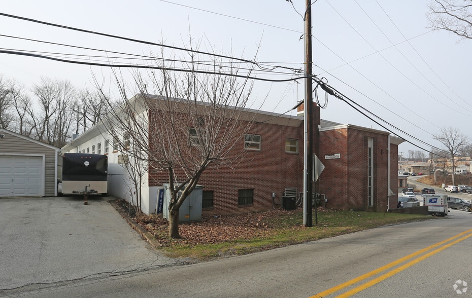 30-80 Pennsylvania Ave, Malvern, PA for lease - Building Photo - Image 3 of 3