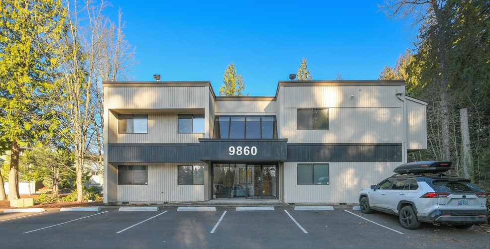 9860 SW Hall Blvd, Tigard, OR for lease - Primary Photo - Image 1 of 15