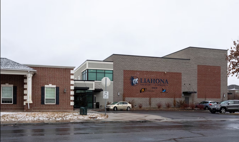 2464 W 450 S, Pleasant Grove, UT for sale - Building Photo - Image 3 of 5