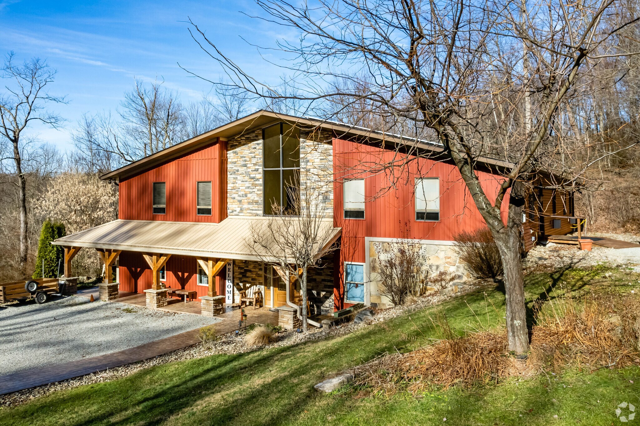 2010 Emerald Valley Rd, Vanderbilt, PA for sale Primary Photo- Image 1 of 1