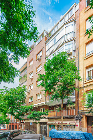 More details for Calle De Narciso Serra, 3, Madrid - Multifamily for Sale