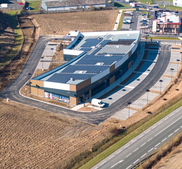 Rue Léon Blum, Noeux-les-Mines for sale - Aerial - Image 1 of 4