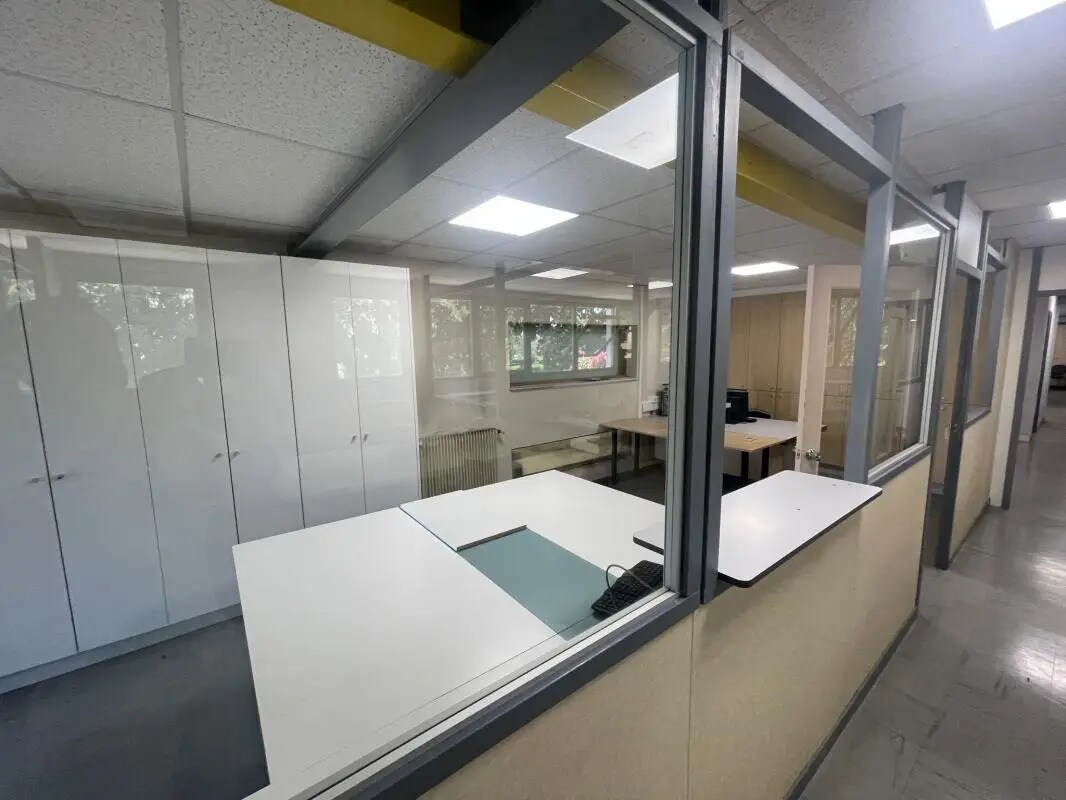 Office in Colomars for lease Interior Photo- Image 1 of 13