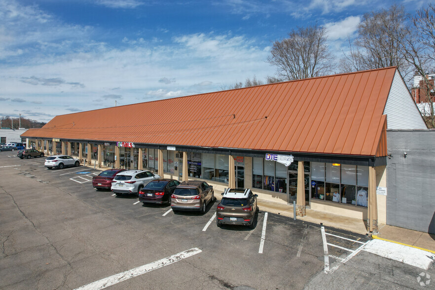 303-323 Unity Center Rd, Pittsburgh, PA for sale - Primary Photo - Image 1 of 3