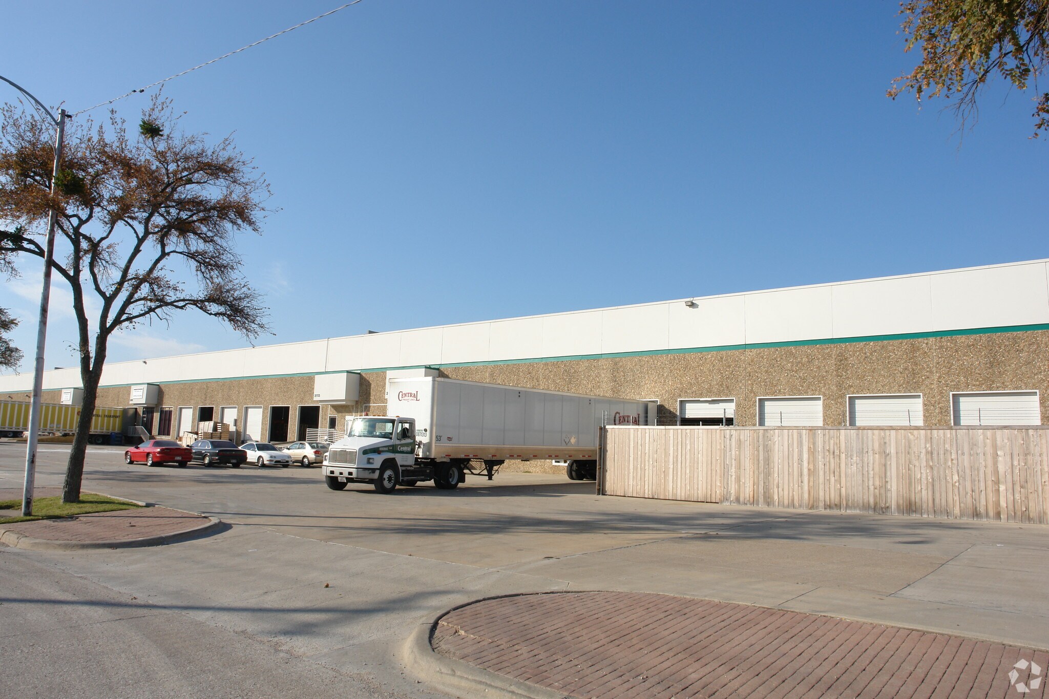 2101-2115 Exchange Dr, Arlington, TX for sale Building Photo- Image 1 of 1
