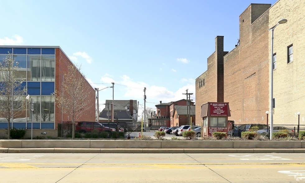 3030 Euclid Ave, Cleveland, OH for lease - Building Photo - Image 2 of 16