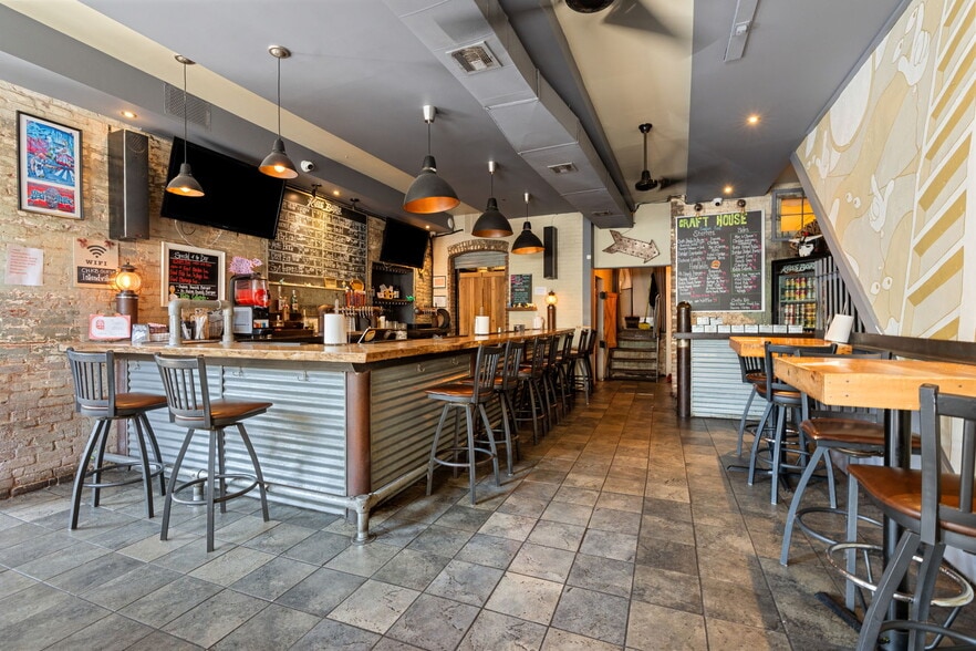 60-62 Van Duzer St, Staten Island, NY for sale - Building Photo - Image 3 of 13