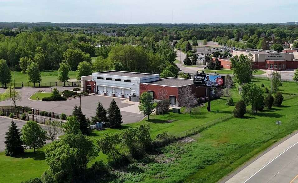 420 Park Ct, Lino Lakes, MN for sale - Building Photo - Image 1 of 8