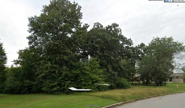 2321 Fianna Oaks Dr, Fort Smith, AR for sale - Primary Photo - Image 1 of 3