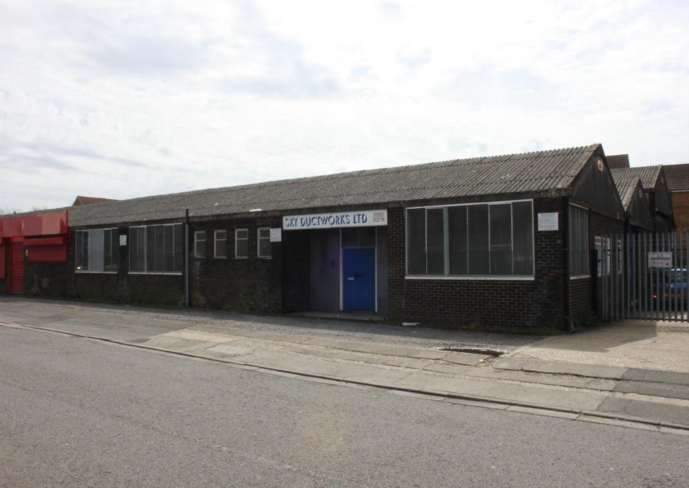 17-17B Blackwater Way, Aldershot for sale Primary Photo- Image 1 of 1