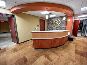 2807 S State St, Saint Joseph, MI for sale Interior Photo- Image 2 of 4