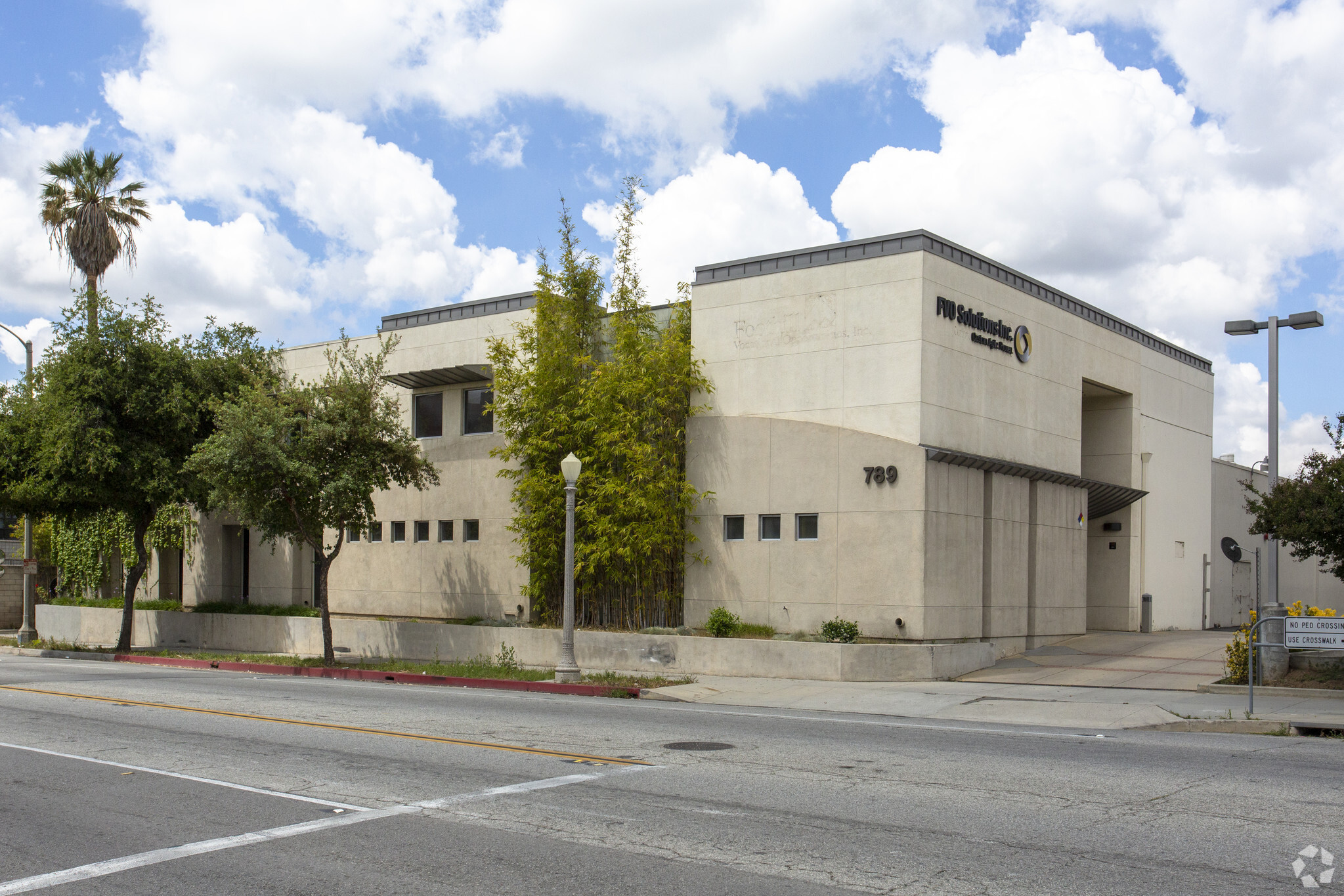 789 Fair Oaks Ave, Pasadena, CA for lease Building Photo- Image 1 of 6