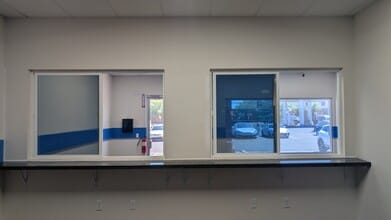 310 E Warm Springs Rd, Las Vegas, NV for lease Interior Photo- Image 2 of 2