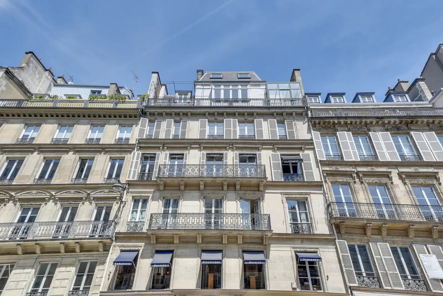 136 Rue Du Faubourg Saint-Honoré, Paris for lease - Building Photo - Image 1 of 1