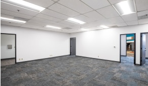 19707-19743 Cabot Blvd, Hayward, CA for lease Interior Photo- Image 2 of 3