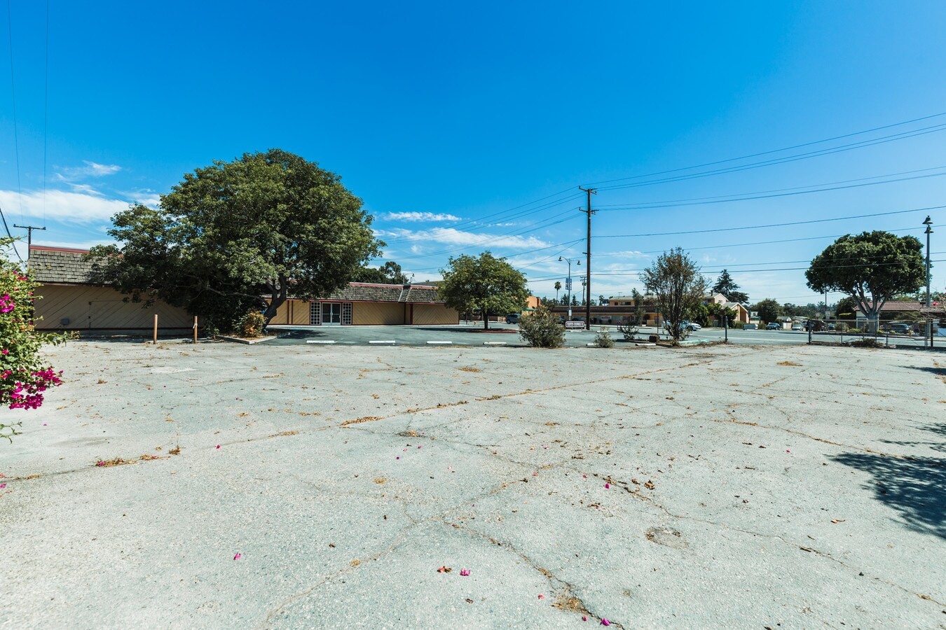 2137 Huntington Dr, Duarte, CA 91010