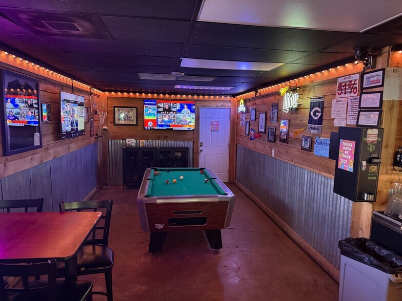 2111 Texoma Pky, Sherman, TX for sale - Building Photo - Image 2 of 8