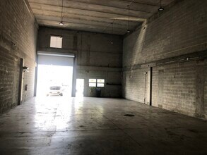 5700 SW 25th St, West Park, FL for lease Interior Photo- Image 1 of 9