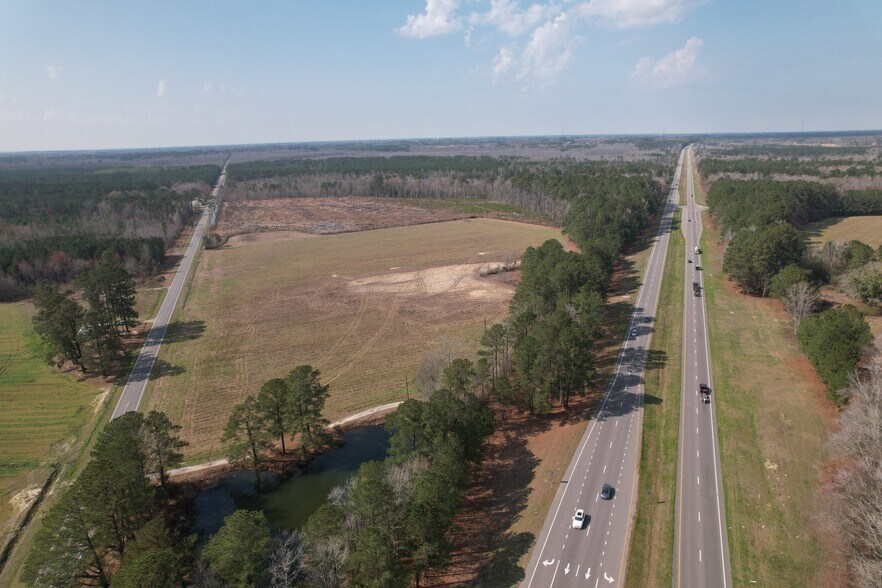 16 Ann Rd, Orrum, NC 28369 Highway 74 NC