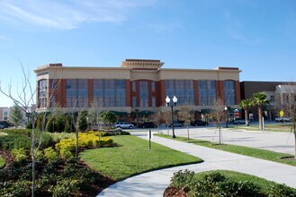 3801 Avalon Park East Blvd, Orlando, FL for lease Building Photo- Image 2 of 4