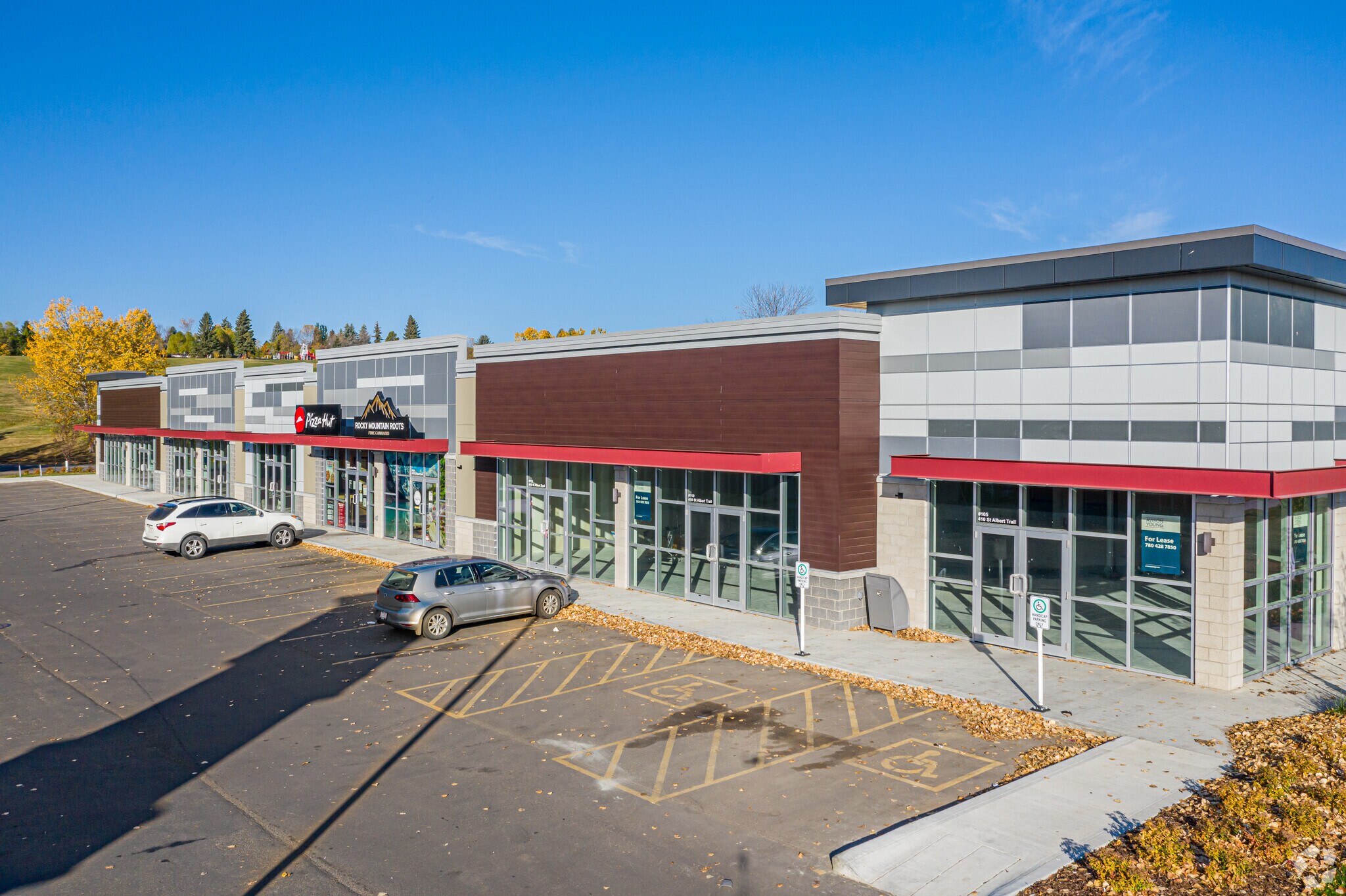 410 St Albert Trail, St. Albert, AB for sale Primary Photo- Image 1 of 1