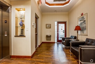 10300 49th St, Clearwater, FL for lease Interior Photo- Image 2 of 7