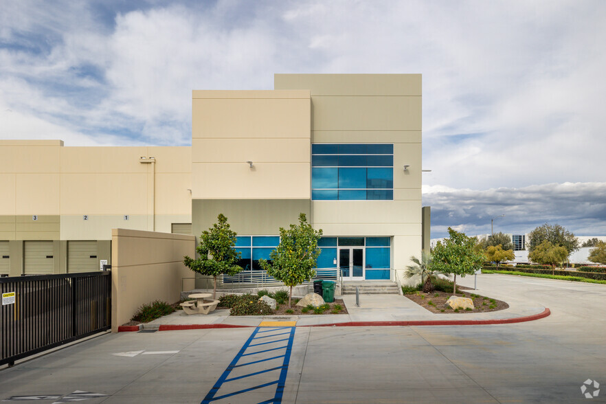 21800 Opportunity Way, Riverside, CA for lease - Building Photo - Image 3 of 8