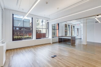 131-133 Spring St, New York, NY for lease Interior Photo- Image 1 of 12
