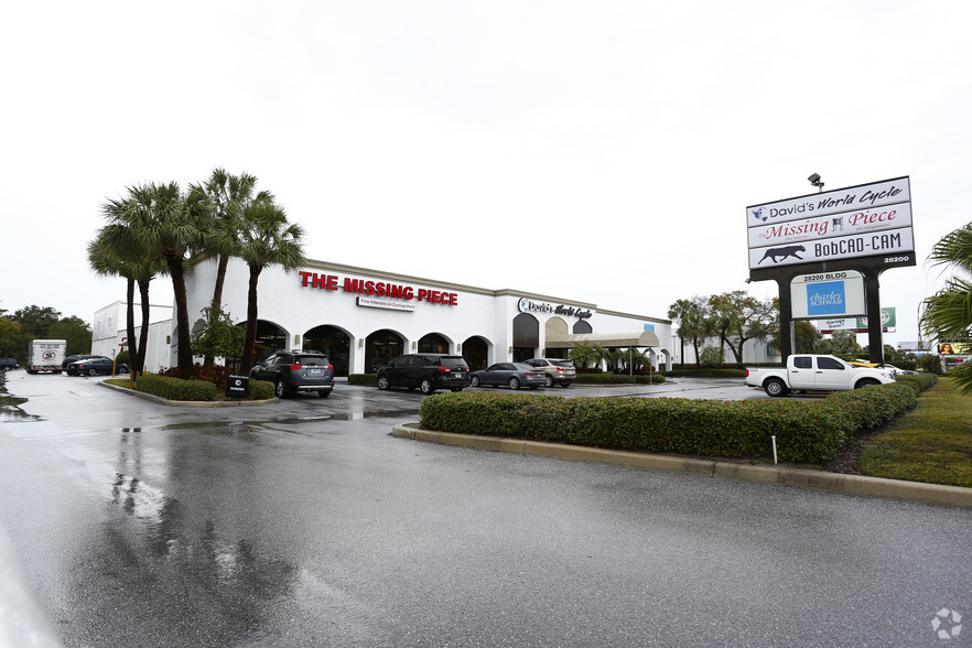 28200 US Highway 19 N, Clearwater, FL for lease - Primary Photo - Image 2 of 2